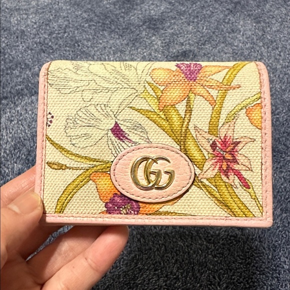 Gucci Floral Canvas Compact Wallet - Picture 15 of 15